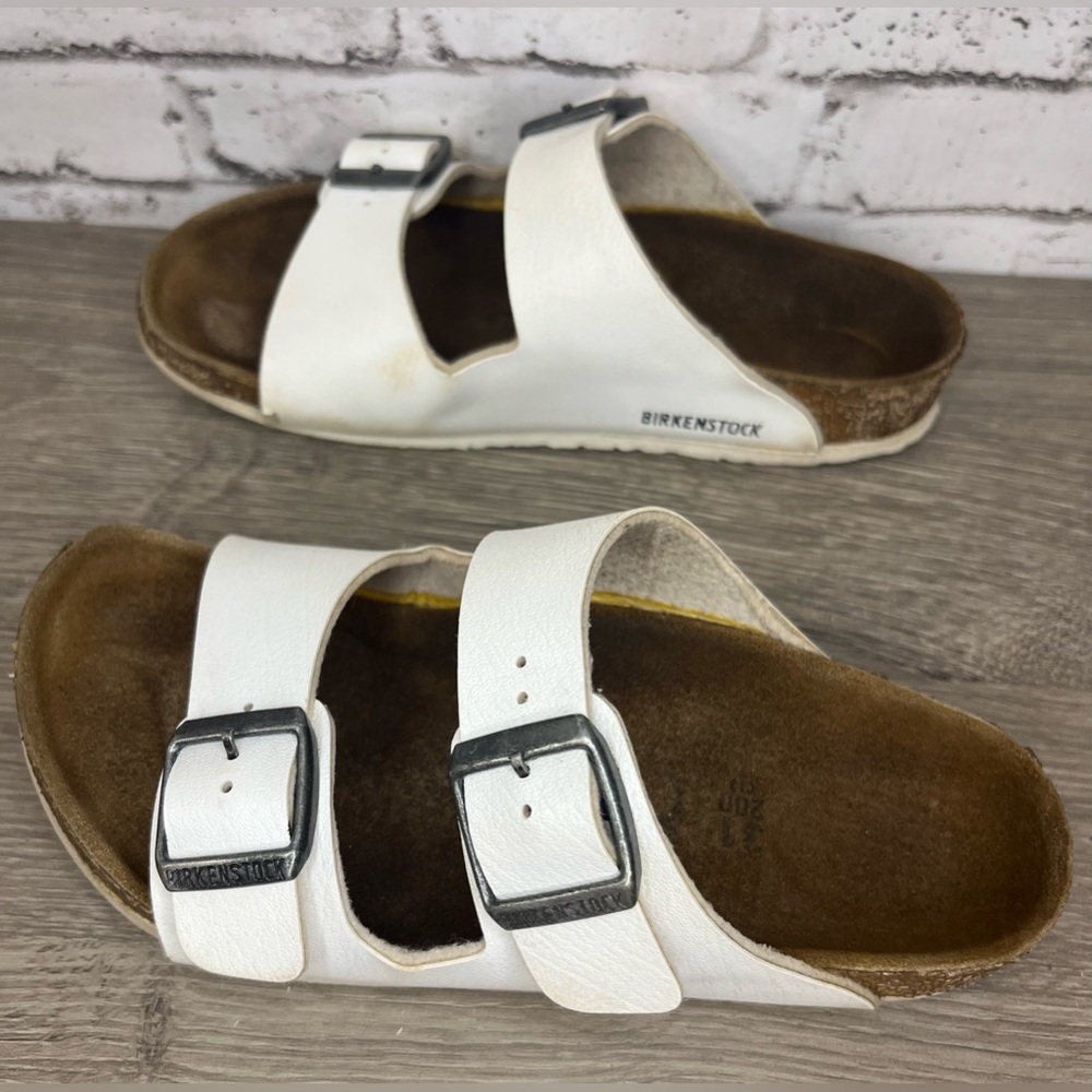 Youth Birkenstock White Arizonas - Size 13 (31) - Picture 3 of 5